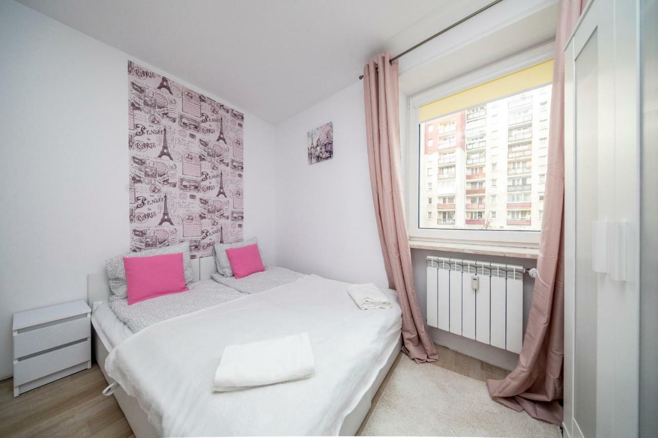 6 Cities Rooms Warsaw Exterior photo